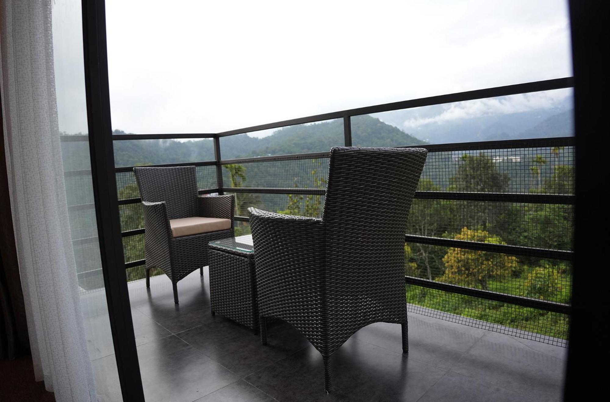 Viceroy Luxury Mountain Resort And Spa Мунар Екстериор снимка
