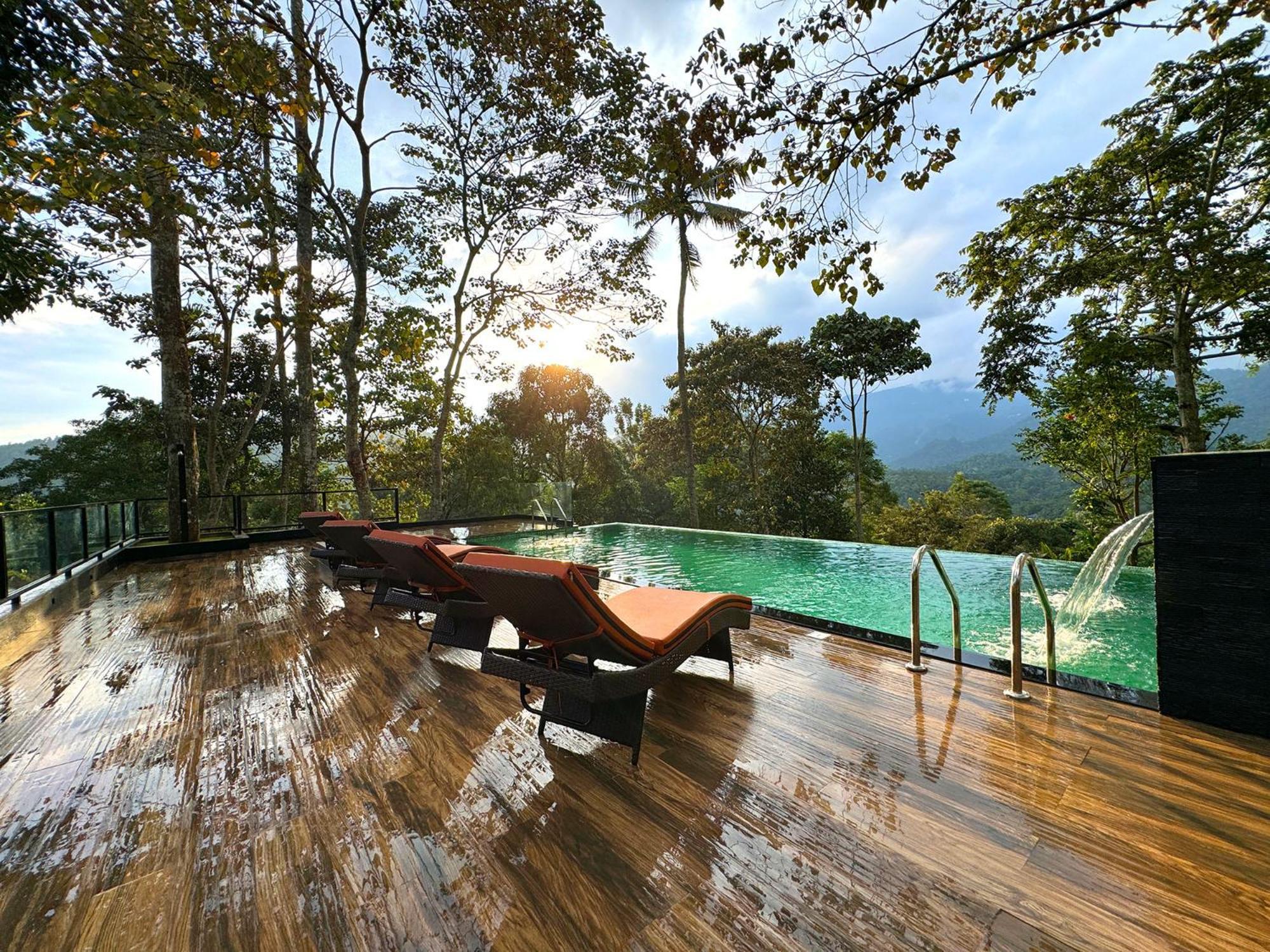 Viceroy Luxury Mountain Resort And Spa Мунар Екстериор снимка