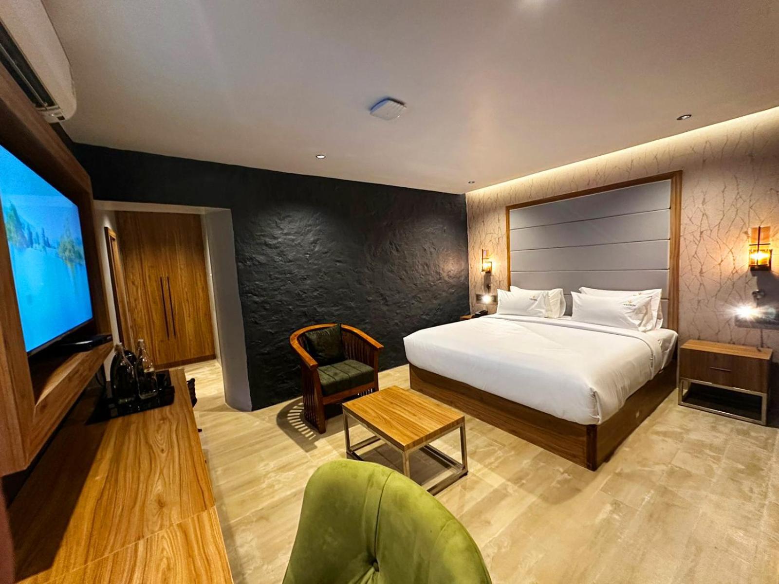 Viceroy Luxury Mountain Resort And Spa Мунар Екстериор снимка